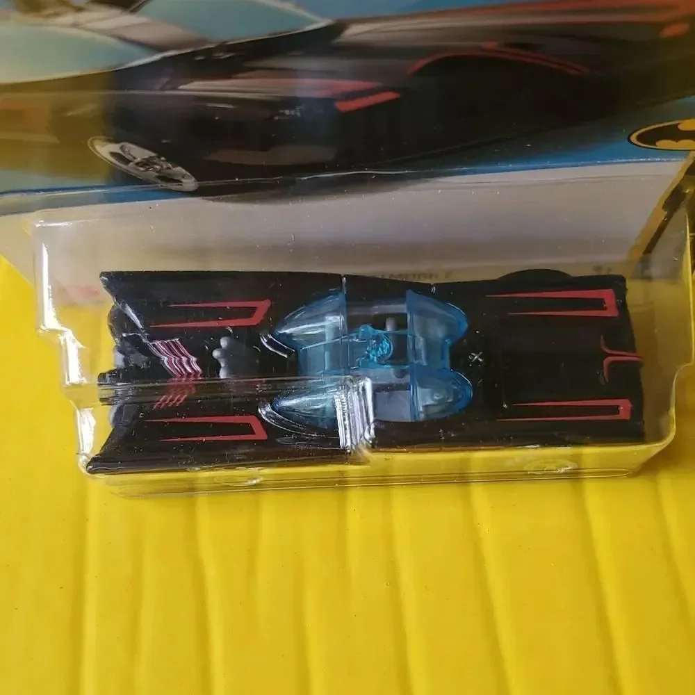 Hot Wheels 2021 TV Series Batmobile Batman Car NIB New